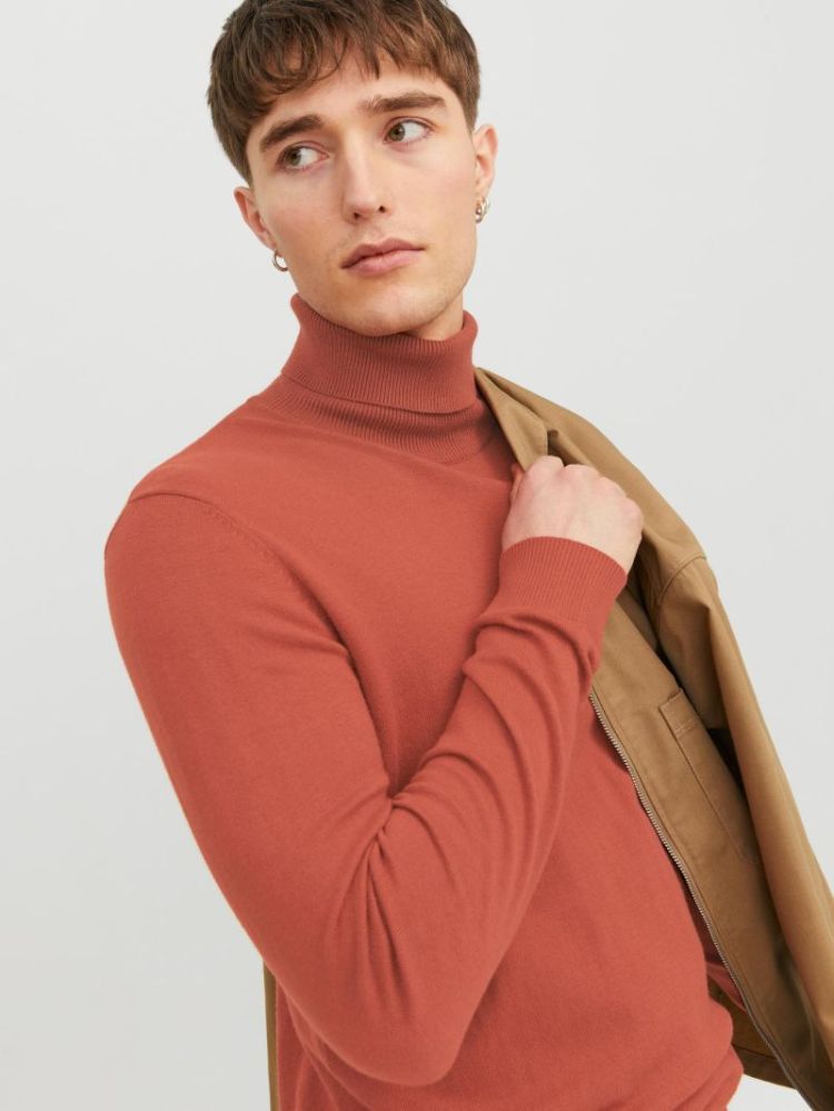  CINNABAR